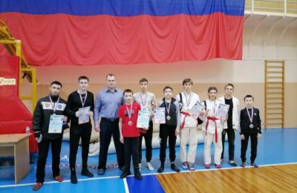Куйбышевские рукопашники победили в первенстве Барабинского района