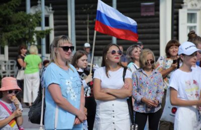 Куйбышевский район присоединился к Всероссийской акции  в поддержку жителей Донбасса