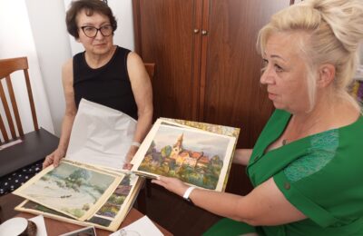 Более 50 картин из своего архива передала Куйбышевскому музею дочь скульптора Петра Мартыненко