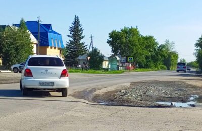 Дорога «змейкой» после ремонта в Куйбышеве вызвала недоумение у водителей