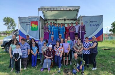 Автоклуб сделал культуру доступной отдаленным деревням Куйбышевского района