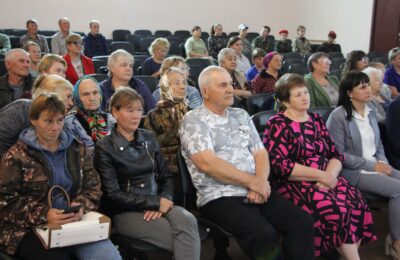Два сельсовета посетил с рабочим визитом глава Куйбышевского района Олег Караваев