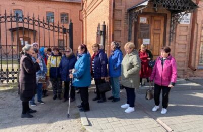 Пенсионеры Северного района приехали на экскурсию в Куйбышев