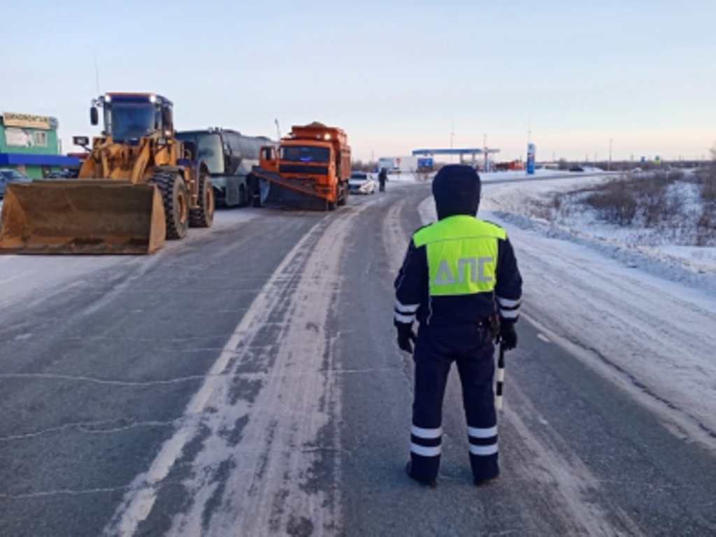 В 1 день автобус