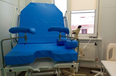 Триста единиц оборудования пополнят первичное звено здравоохранения Новосибирской области