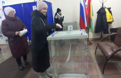 В Куйбышевском районе началось голосование по выбору президента РФ