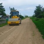 Ремонт сельских дорог продолжается в Куйбышевском районе