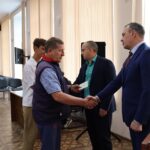 В Куйбышевском районе родителям погибших бойцов СВО вручили награды