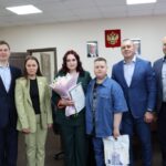 Свидетельство для приобретения жилья получила семья в Куйбышевском районе