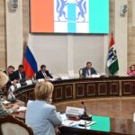 Тьюторы для детей-инвалидов появятся в школах Новосибирской области