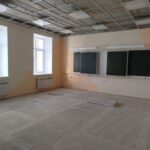 Более 1200 образовательных организаций в Новосибирской области ремонтируют