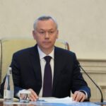 Андрей Травников поддержал идею перечислить часть заработка госслужащих на нужды СВО