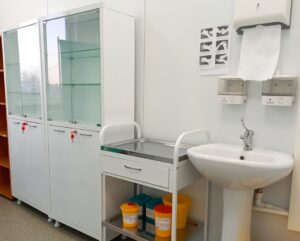 Медкабинеты станут медпунктами в школах Новосибирской области