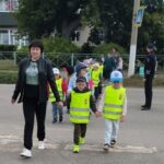 Дошкольники в Куйбышеве учатся безопасному поведению на дороге
