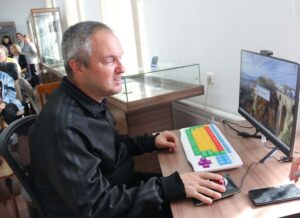 Более 1,2 миллиона рублей потрачено на доступность услуг Музейного комплекса для людей с инвалидностью в Куйбышеве