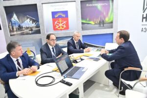 Делегация Новосибирской области участвует в форуме «Транспорт России»