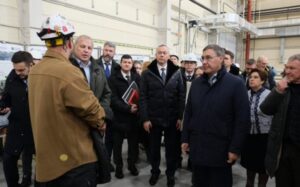 Глава минобрнауки России Валерий Фальков оценил ход работ по монтажу и пусконаладке оборудования ЦКП СКИФ