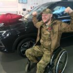 Ключи от новых автомобилей вручили ветеранам СВО в Новосибирской области