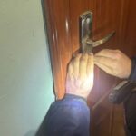 Мужчине в Куйбышеве Новосибирской области оказывали помощь спасатели и врачи