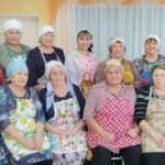 Сто упаковок с чак-чаком для бойцов СВО приготовили хозяюшки в Куйбышеве