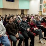 В образовательные организации Новосибирской области ежегодно приходят более 700 молодых педагогов