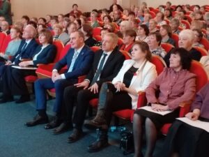 Активное долголетие ветеранов обсудили в Куйбышевском районе