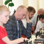 Более 30 семейных команд собрал турнир по быстрым шахматам в Куйбышеве