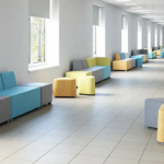 Производство модульной мебели для холла школы