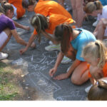 Юные жители Новосибирской области отдохнут в детских лагерях по «электронным путевкам»