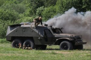 Трофейную военную технику выставили на фестивале «Сибирский огонь» под Новосибирском