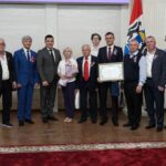Государственные и региональные награды вручены ко Дню России в Новосибирской области