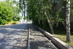 Два новых пешеходных тротуара появились в Куйбышеве по наказам избирателей