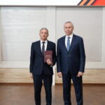 Куйбышевцу Дмитрию Махныткину вручили диплом выпускника программы «Герои НовоСибири»