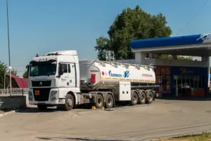 Новые лимиты по отпуску бензина введены в Новосибирской области