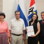 Более 200 добровольцев наградили в Новосибирской области