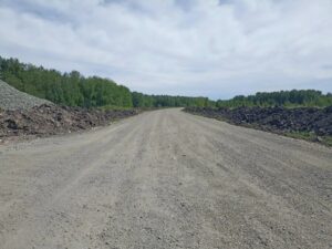 Старый Московский тракт в Новосибирской области ремонтируют по нацпроекту