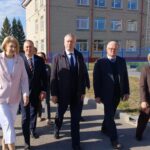 Почти 40 объектов образования отремонтировали за учебный год в Новосибирской области