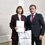 Куйбышевских волонтеров отметили в Правительстве Новосибирской области