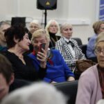 В Новосибирской области презентовали инновационный чат-бот «Активное долголетие»