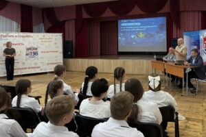 Цифровой ликбез провели для новосибирских школьников